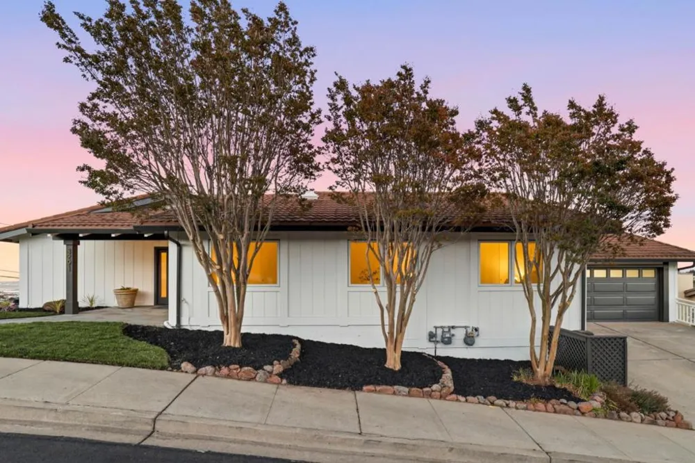 3291 Melendy Drive San Carlos, CA 94070