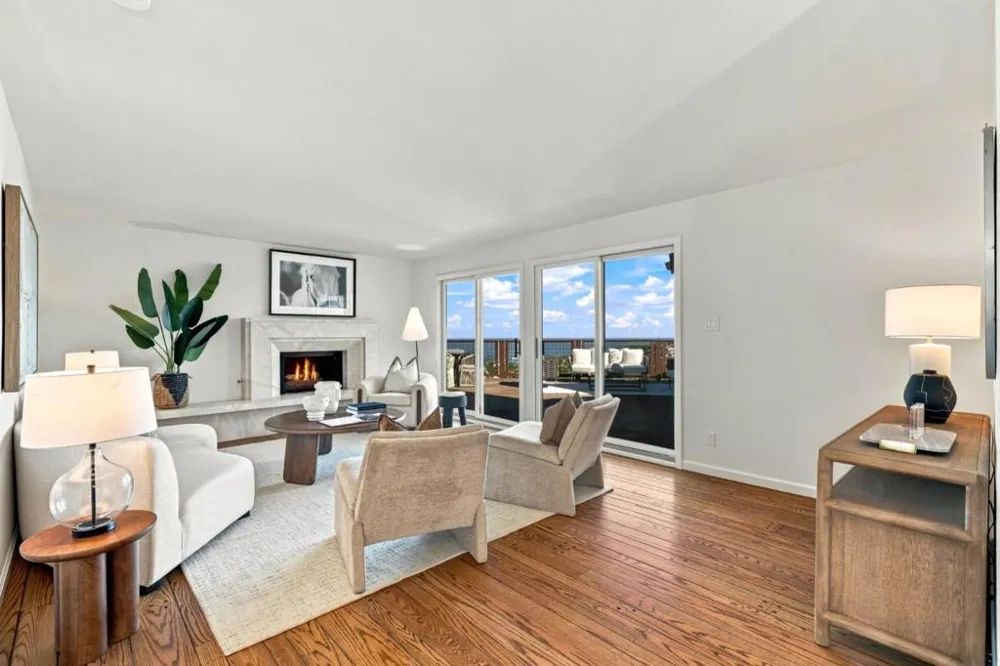 3291 Melendy Drive San Carlos, CA 94070