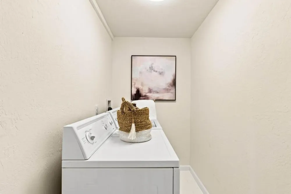 3291 Melendy Drive San Carlos, CA 94070