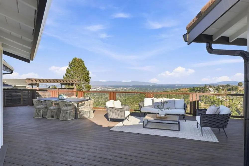 3291 Melendy Drive San Carlos, CA 94070