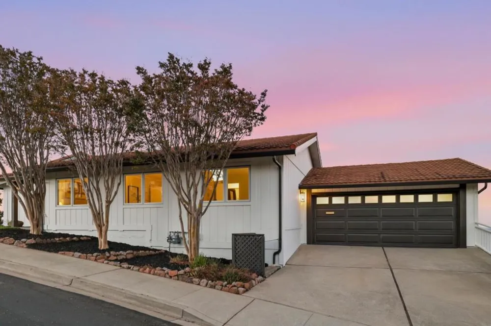 3291 Melendy Drive San Carlos, CA 94070