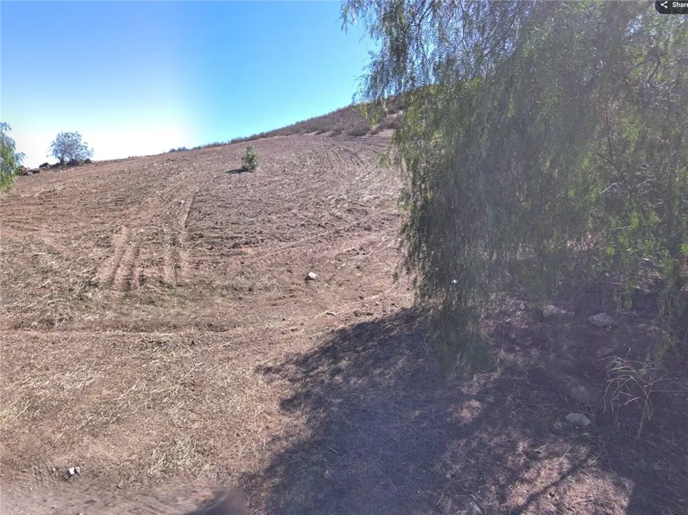 Kee Avenue Lake Elsinore, CA 92530