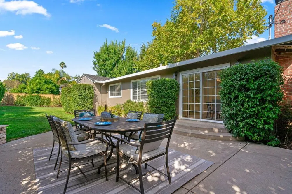 1475 Ginden Court Campbell, CA 95008