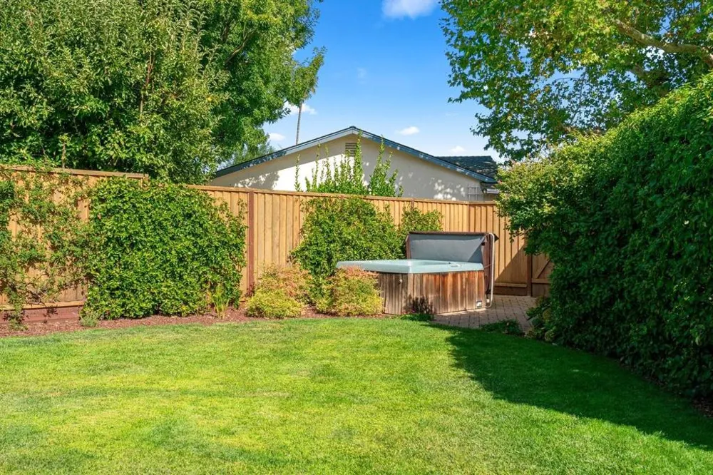 1475 Ginden Court Campbell, CA 95008
