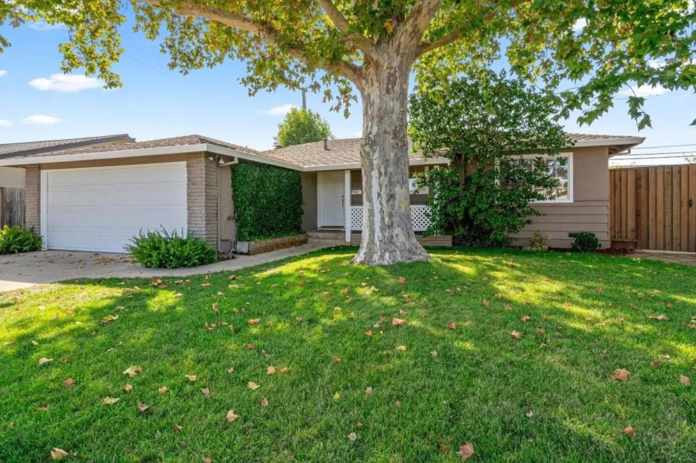 1475 Ginden Court Campbell, CA 95008
