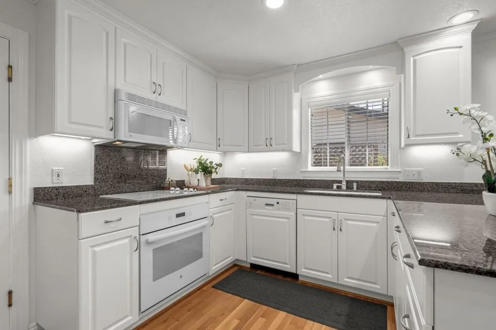 1475 Ginden Court Campbell, CA 95008