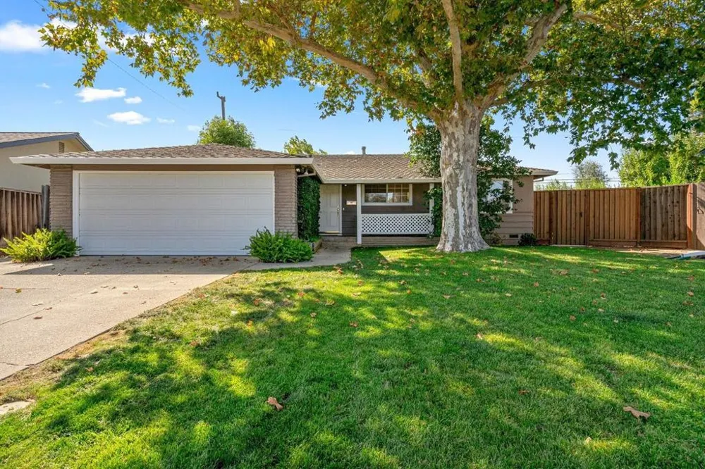 1475 Ginden Court Campbell, CA 95008