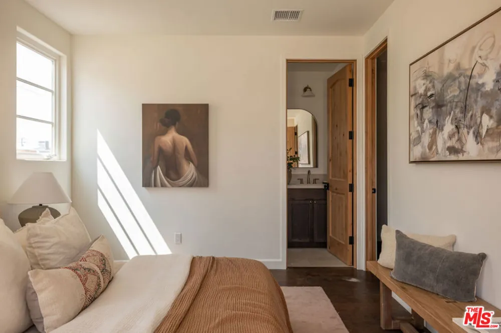 1062 Beverly Way Altadena, CA 91001