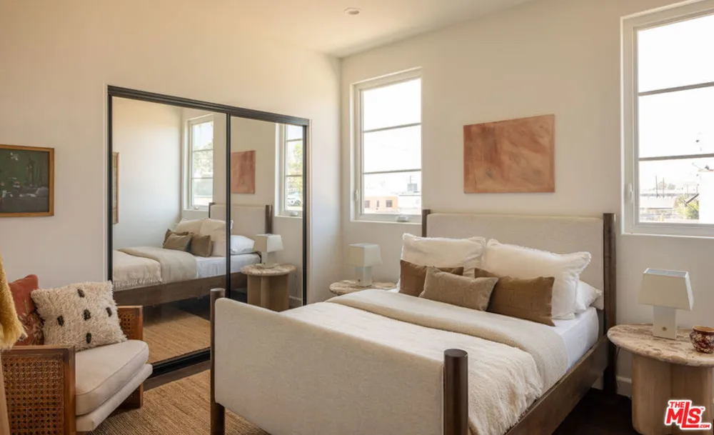 1062 Beverly Way Altadena, CA 91001