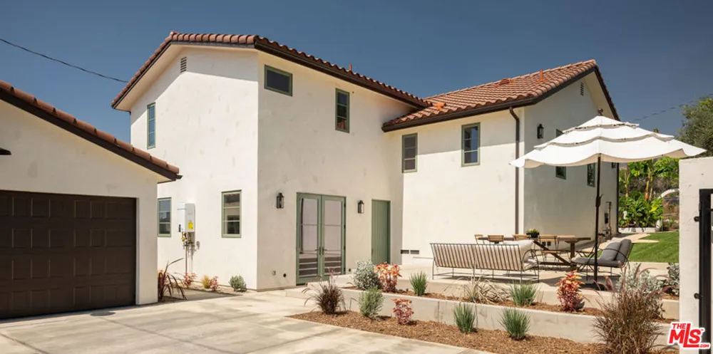 1062 Beverly Way Altadena, CA 91001