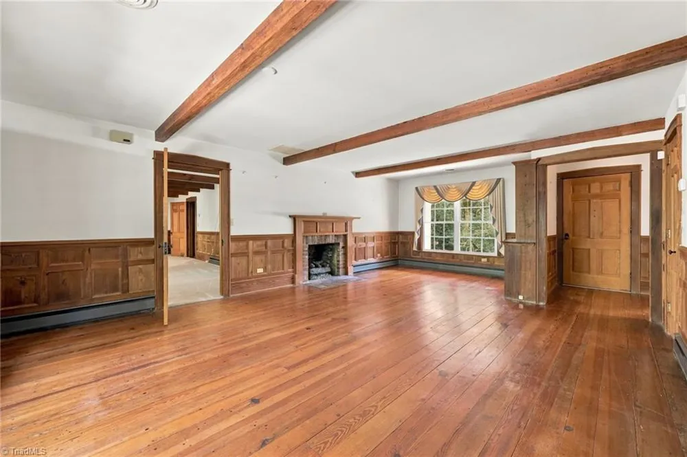 345 Lindley Avenue Asheboro, NC 27203