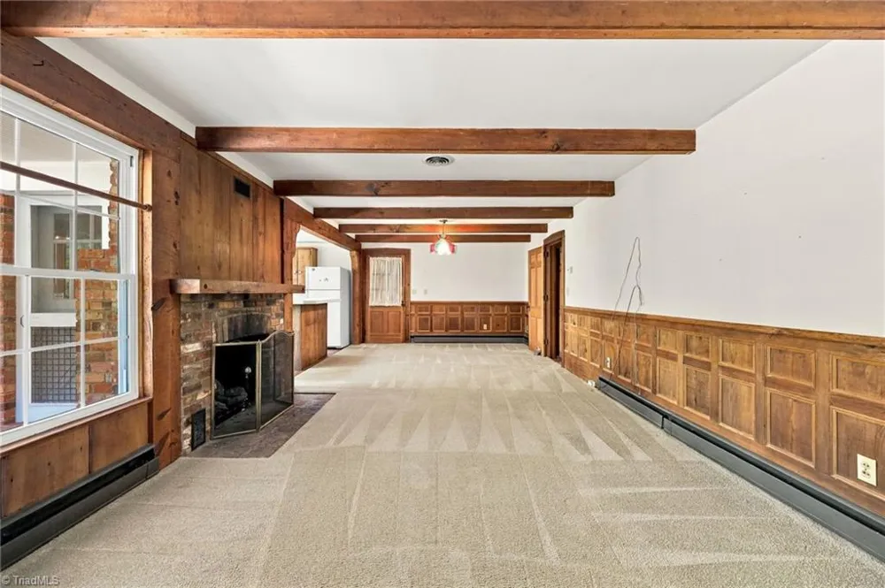 345 Lindley Avenue Asheboro, NC 27203