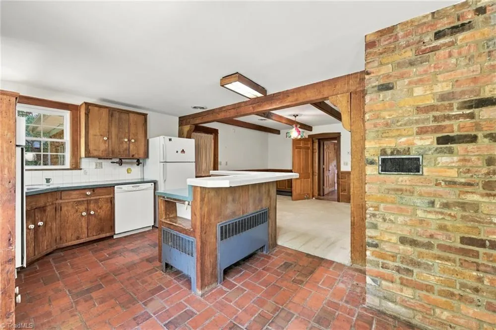 345 Lindley Avenue Asheboro, NC 27203