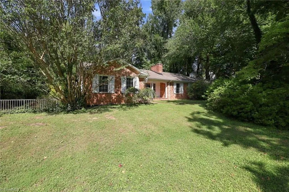 345 Lindley Avenue Asheboro, NC 27203