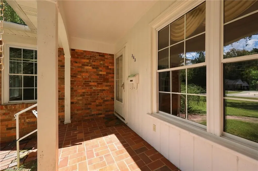345 Lindley Avenue Asheboro, NC 27203