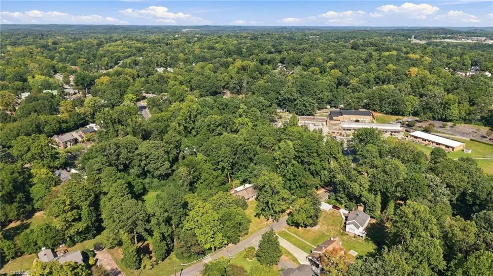 345 Lindley Avenue Asheboro, NC 27203