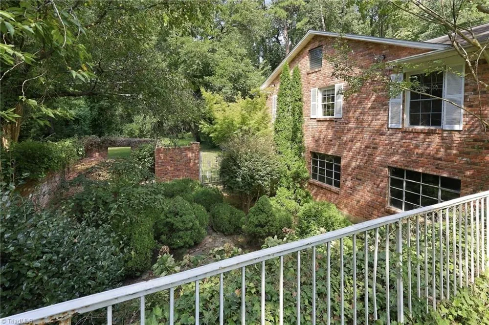 345 Lindley Avenue Asheboro, NC 27203