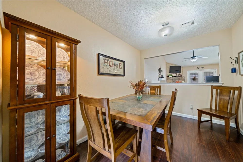 1818 Rodd Field #I5 Corpus Christi, TX 78412