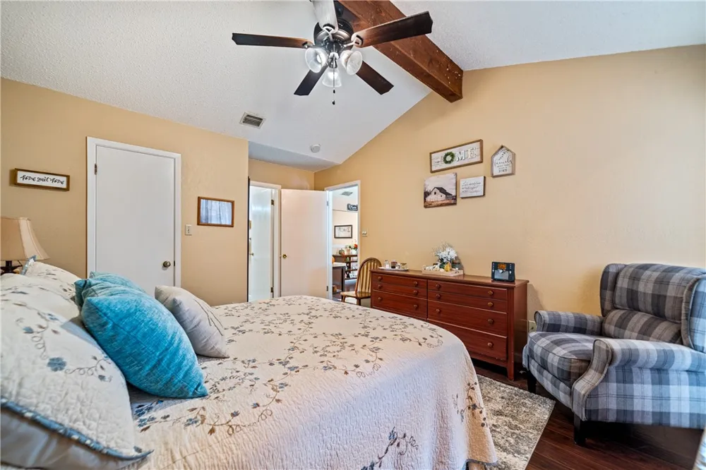 1818 Rodd Field #I5 Corpus Christi, TX 78412