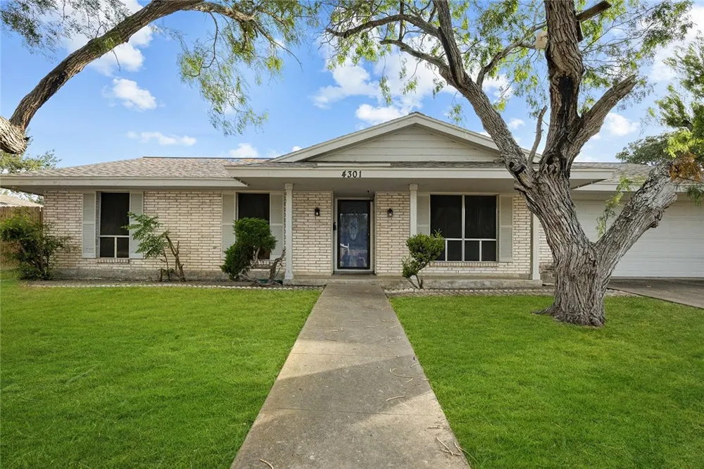4301 Killarmet Corpus Christi, TX 78413