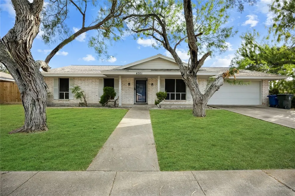 4301 Killarmet Corpus Christi, TX 78413