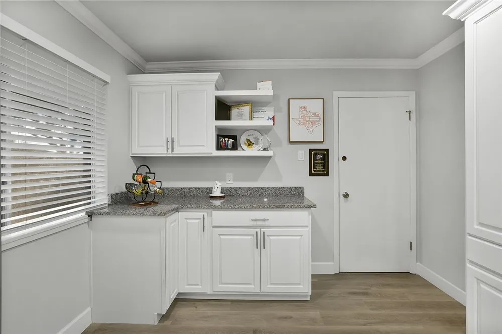 4301 Killarmet Corpus Christi, TX 78413