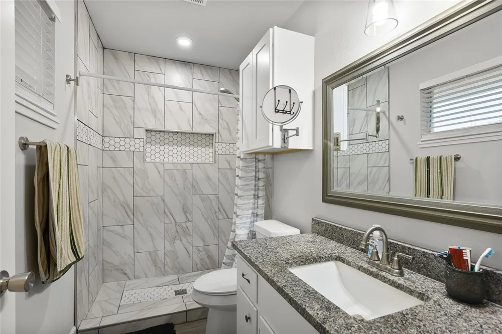 4301 Killarmet Corpus Christi, TX 78413