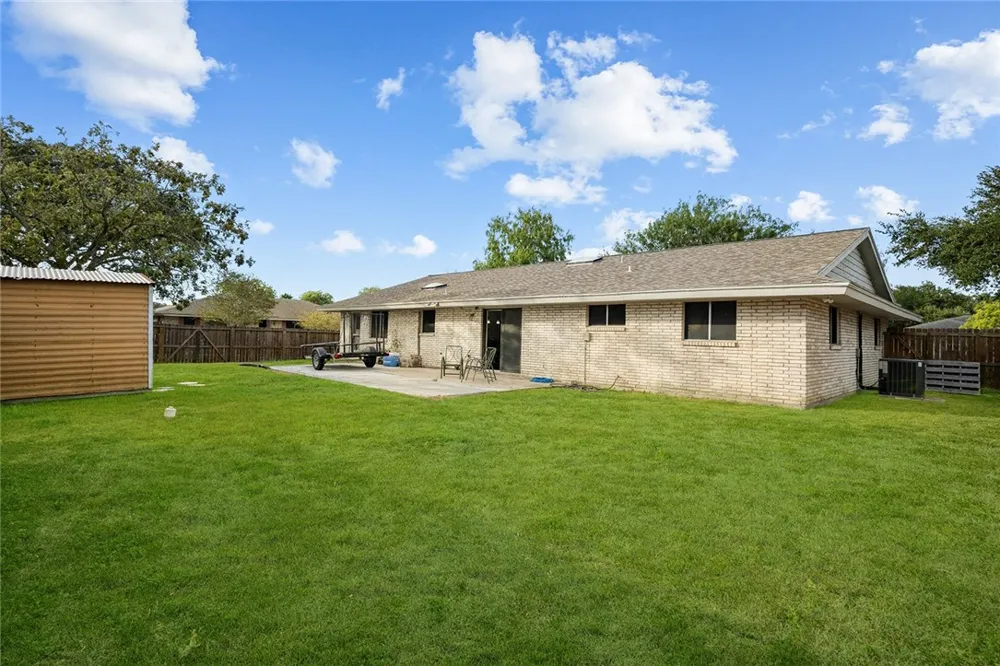 4301 Killarmet Corpus Christi, TX 78413