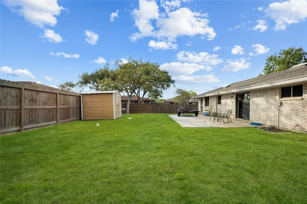 4301 Killarmet Corpus Christi, TX 78413