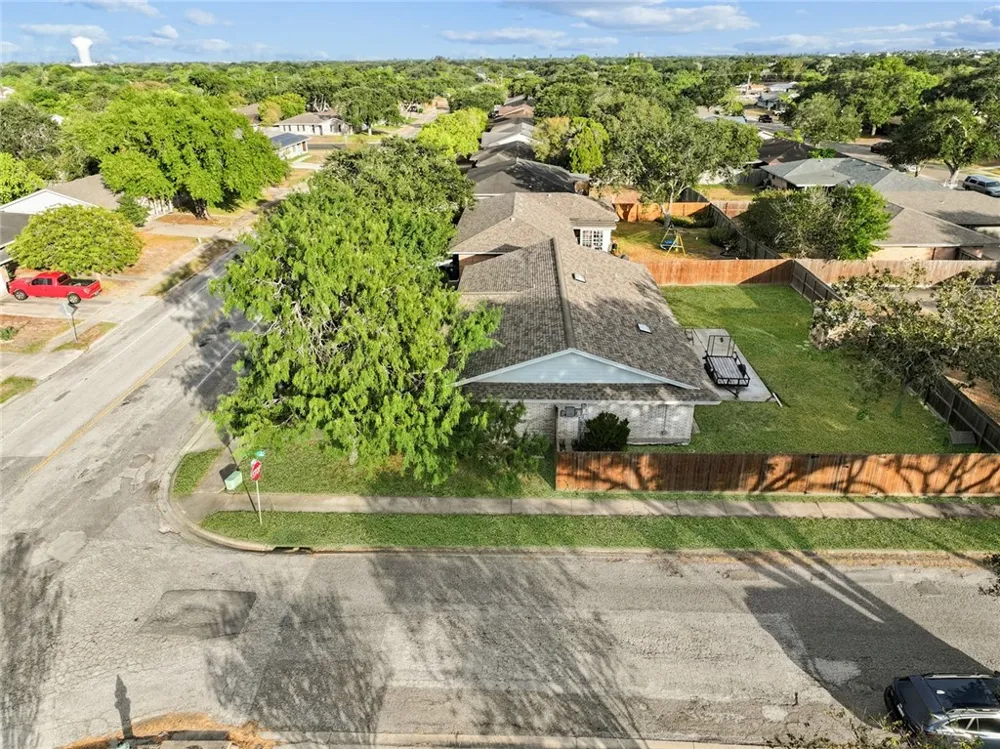 4301 Killarmet Corpus Christi, TX 78413