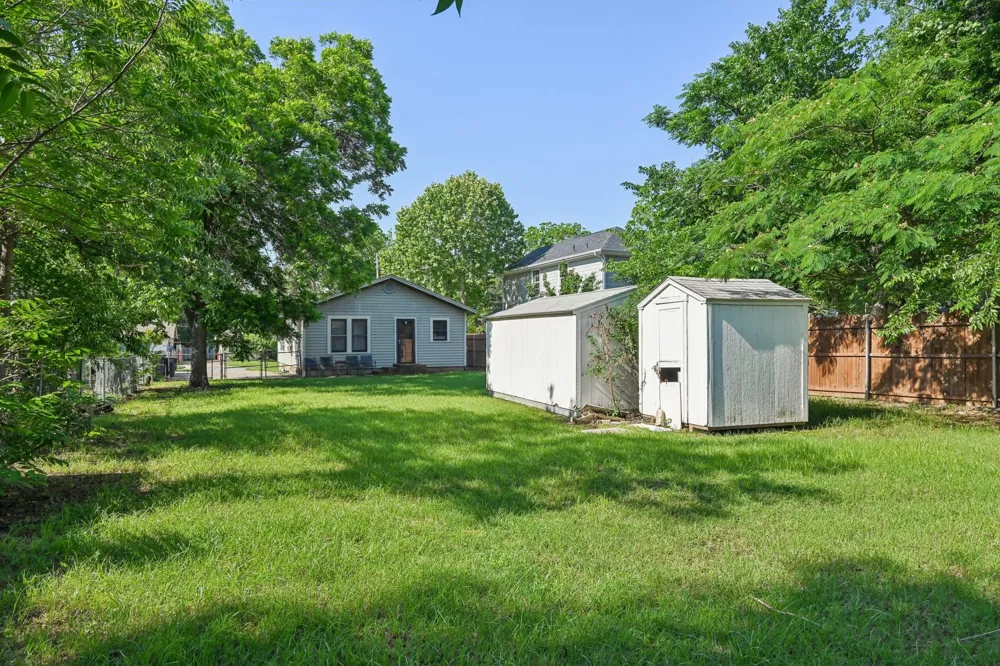 2509 Bird Street Fort Worth, TX 76111