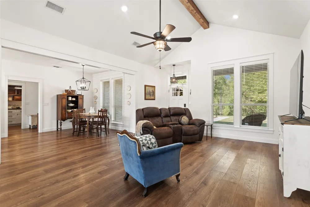 129 County Road 4847 Winnsboro, TX 75494