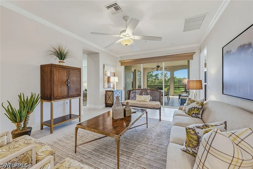 Tesoro Lane #203 Naples, FL 34114