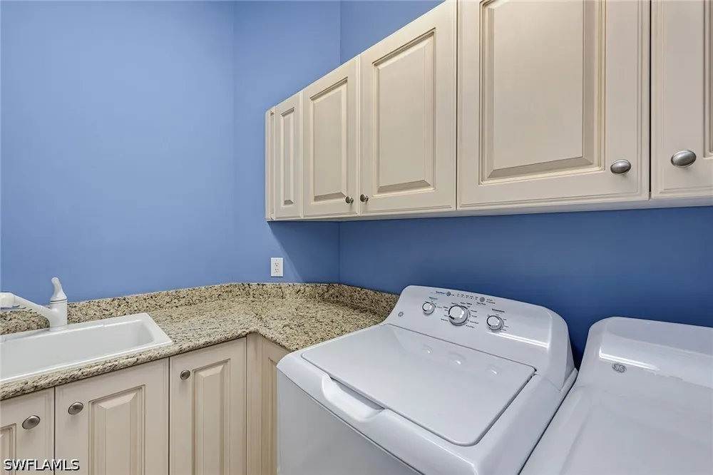 Tesoro Lane #203 Naples, FL 34114