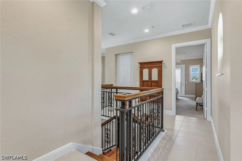 Tesoro Lane #203 Naples, FL 34114