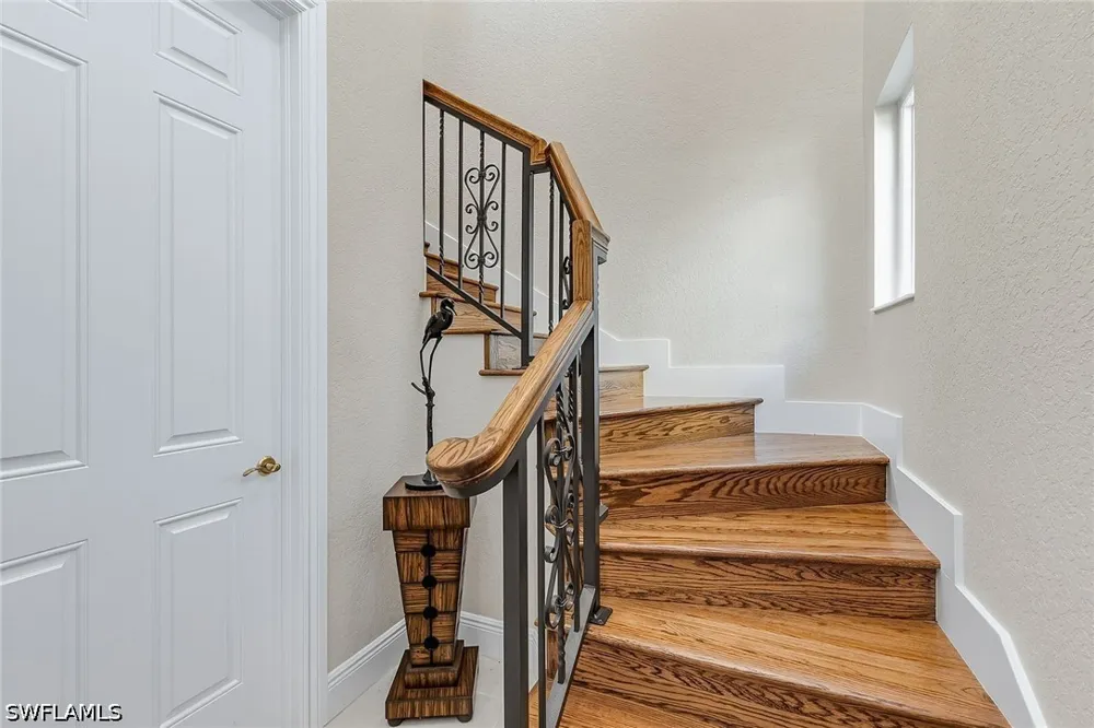 Tesoro Lane #203 Naples, FL 34114