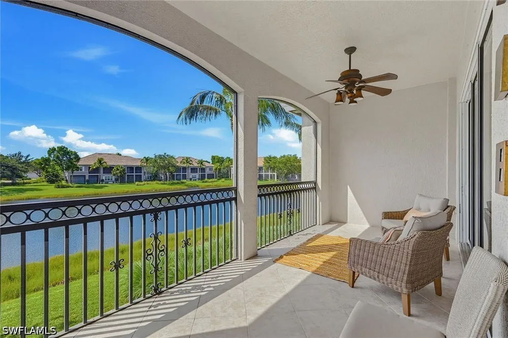 Tesoro Lane #203 Naples, FL 34114