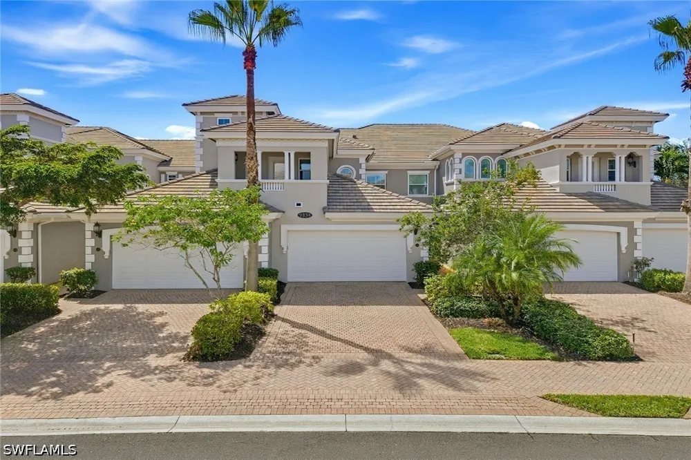 Tesoro Lane #203 Naples, FL 34114