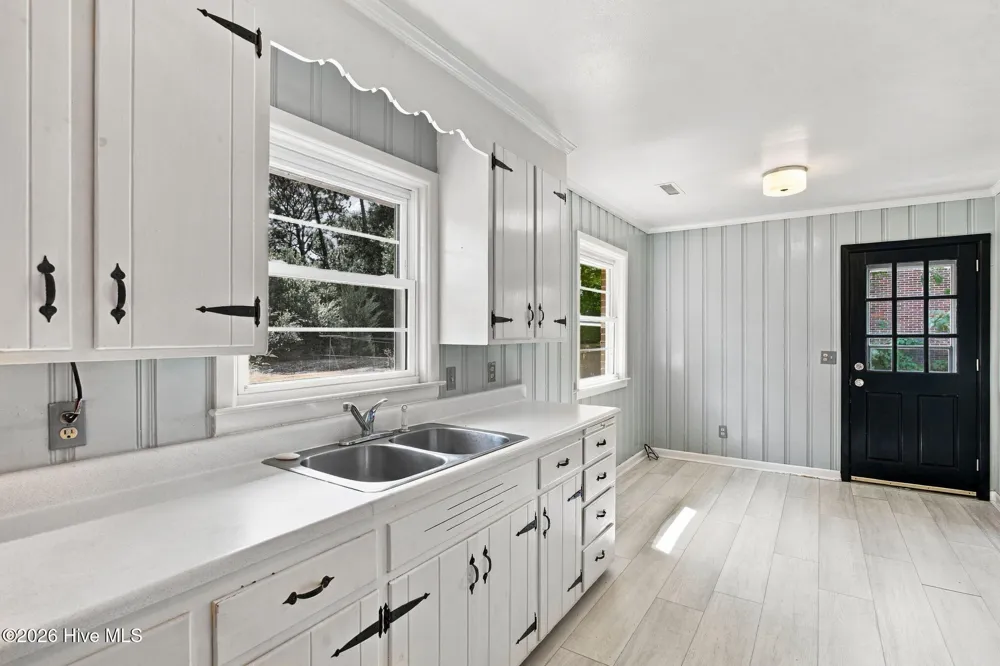 232 Wood Dale Drive Wilmington, NC 28403