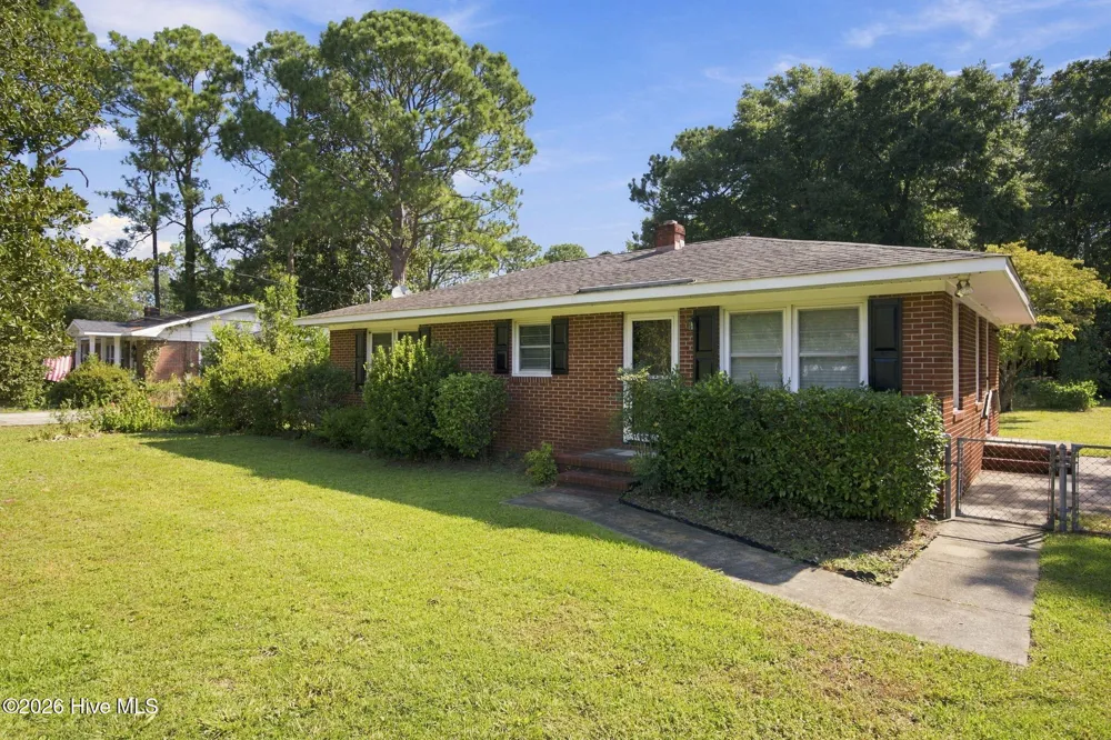 232 Wood Dale Drive Wilmington, NC 28403