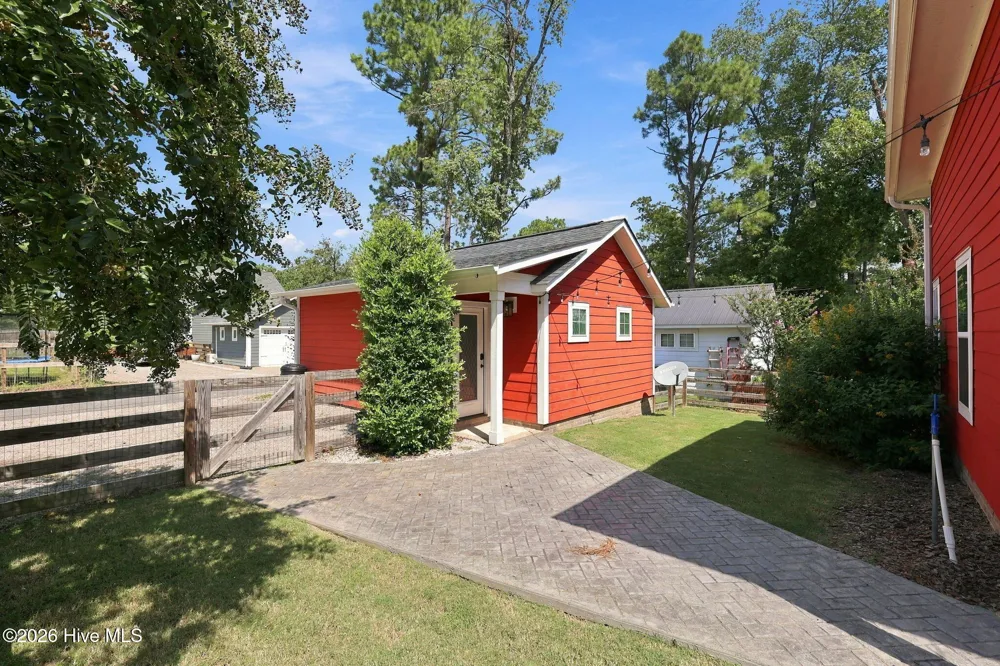 380 Sheldon Road Southern Pines, NC 28387