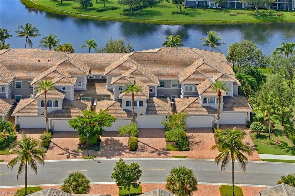 9238 Tesoro Lane #203 Naples, FL 34114