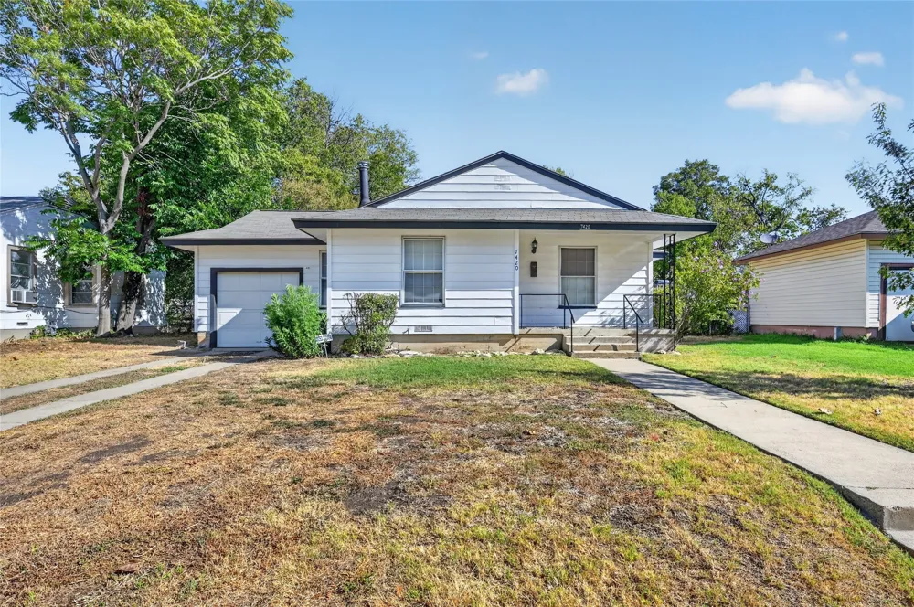 7420 Arlie Avenue Fort Worth, TX 76116