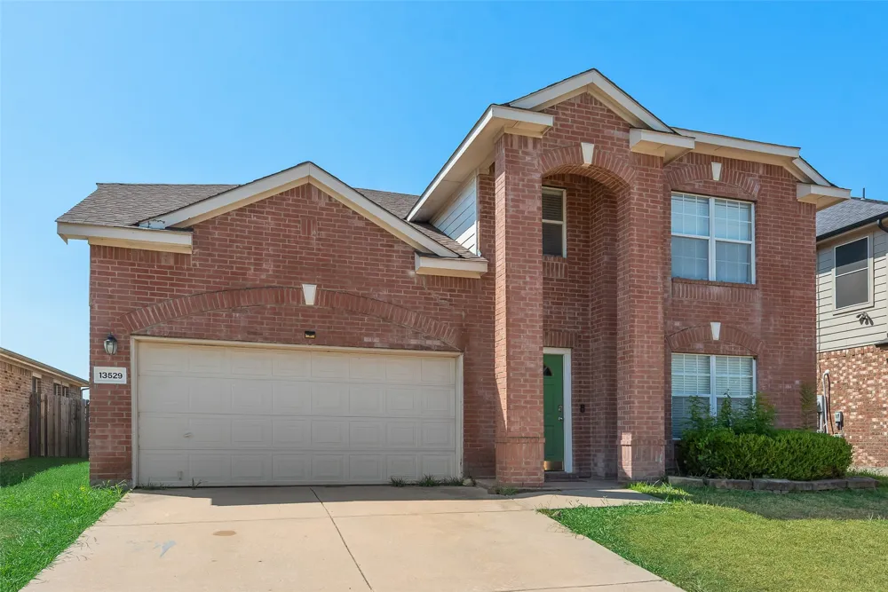 13529 Lost Spurs Road Fort Worth, TX 76262