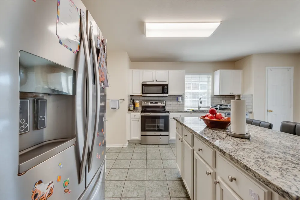 13529 Lost Spurs Road Fort Worth, TX 76262