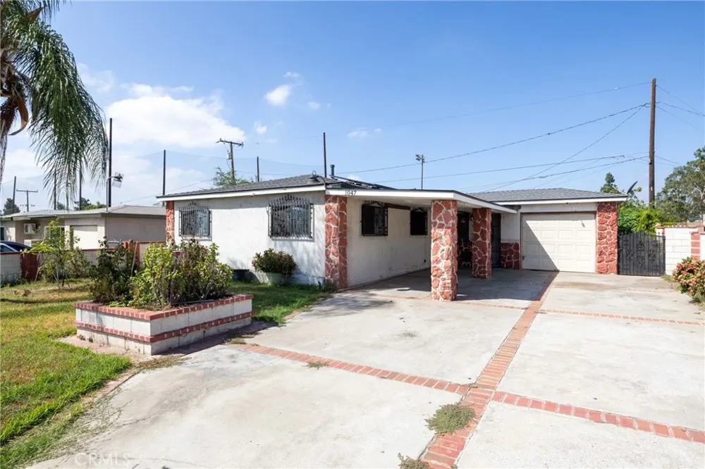 1047 Calaveras Avenue Ontario, CA 91764