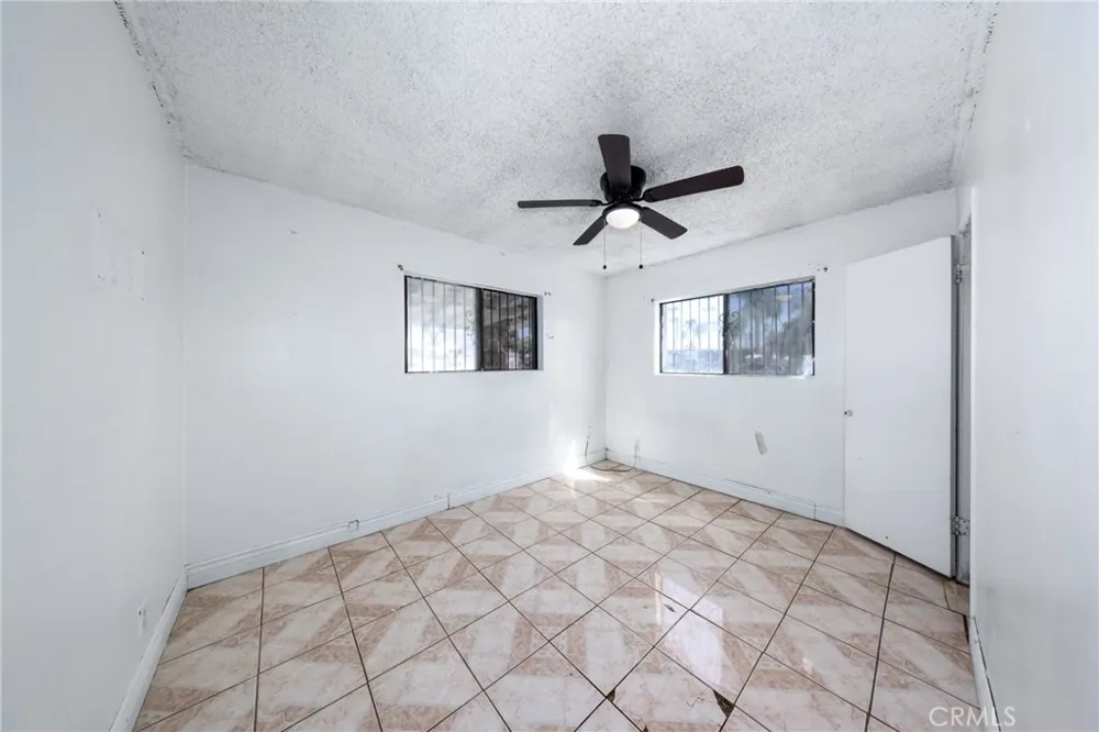 1047 Calaveras Avenue Ontario, CA 91764
