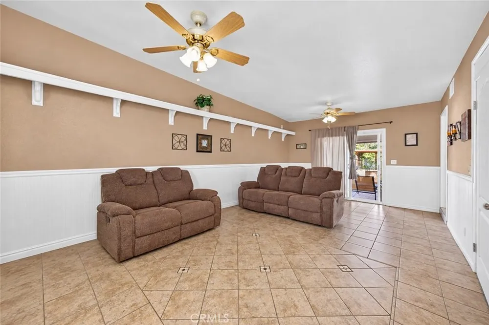 216 Coolidge Avenue Anaheim, CA 92801