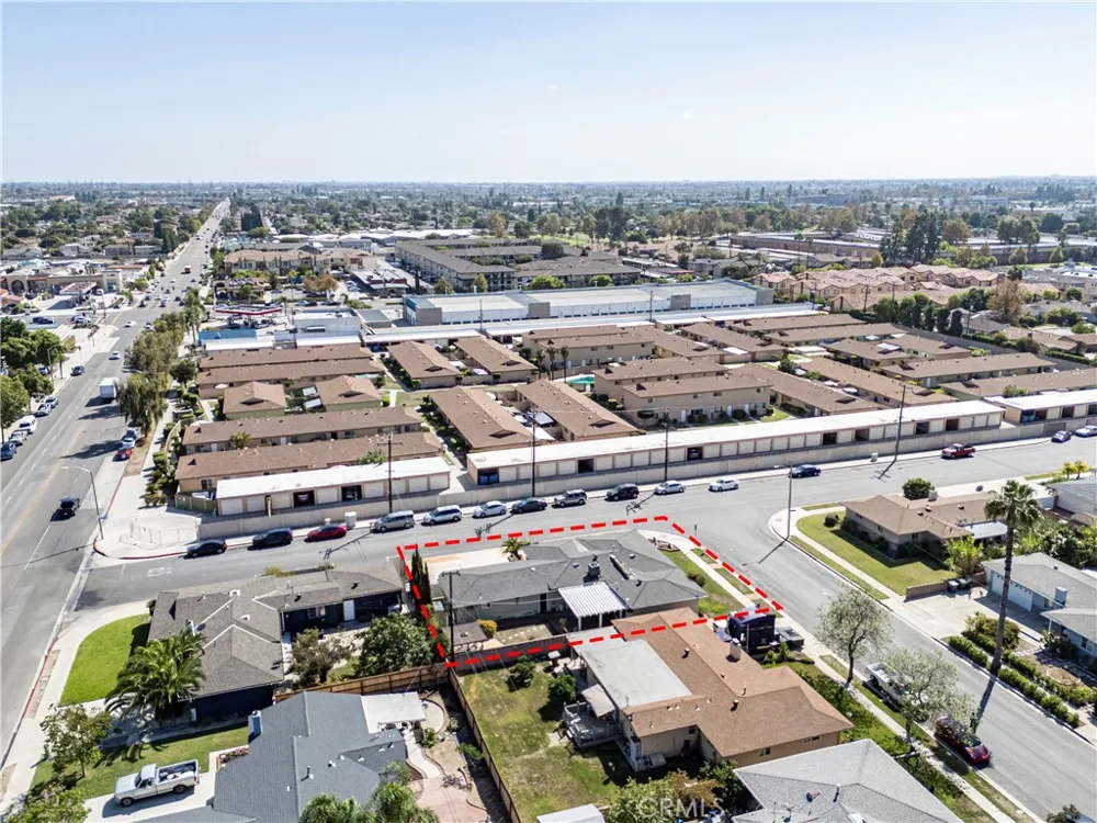 216 Coolidge Avenue Anaheim, CA 92801