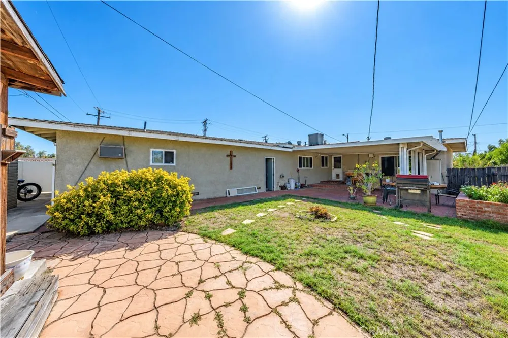 216 Coolidge Avenue Anaheim, CA 92801
